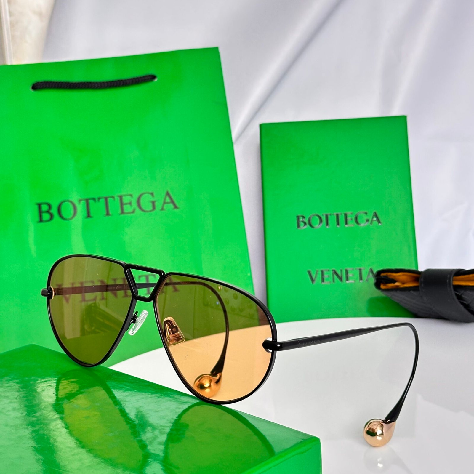 bottega veneta BV1437s