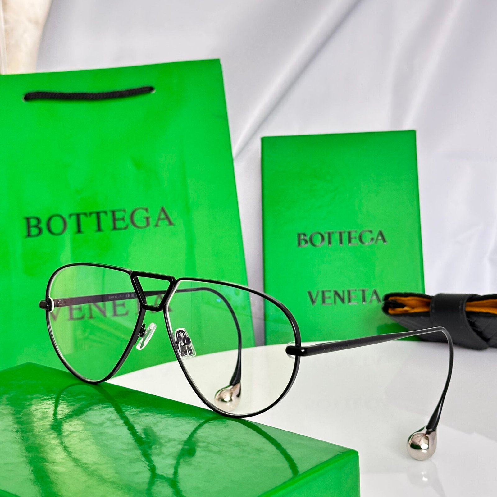 bottega veneta BV1437s