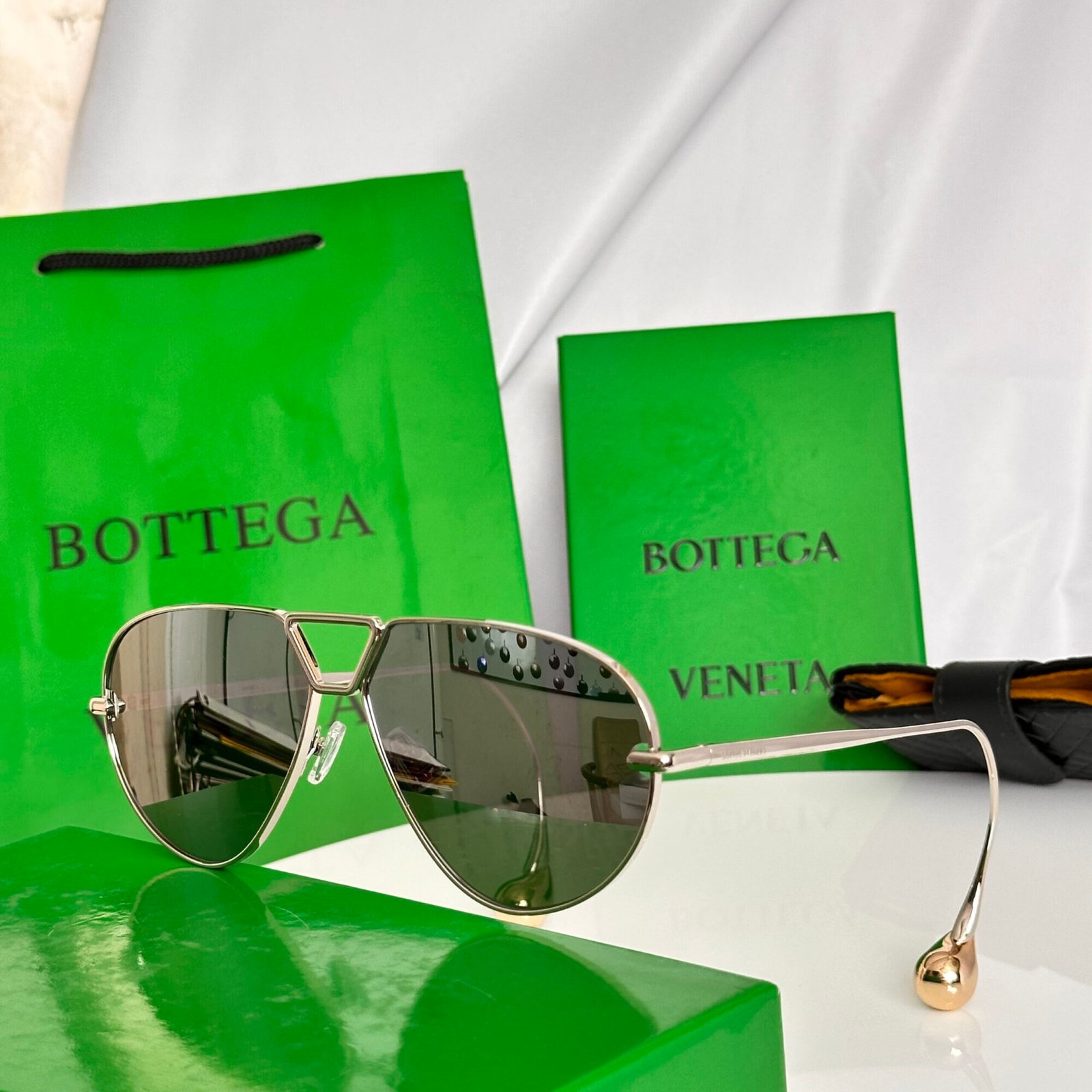 bottega veneta BV1437s