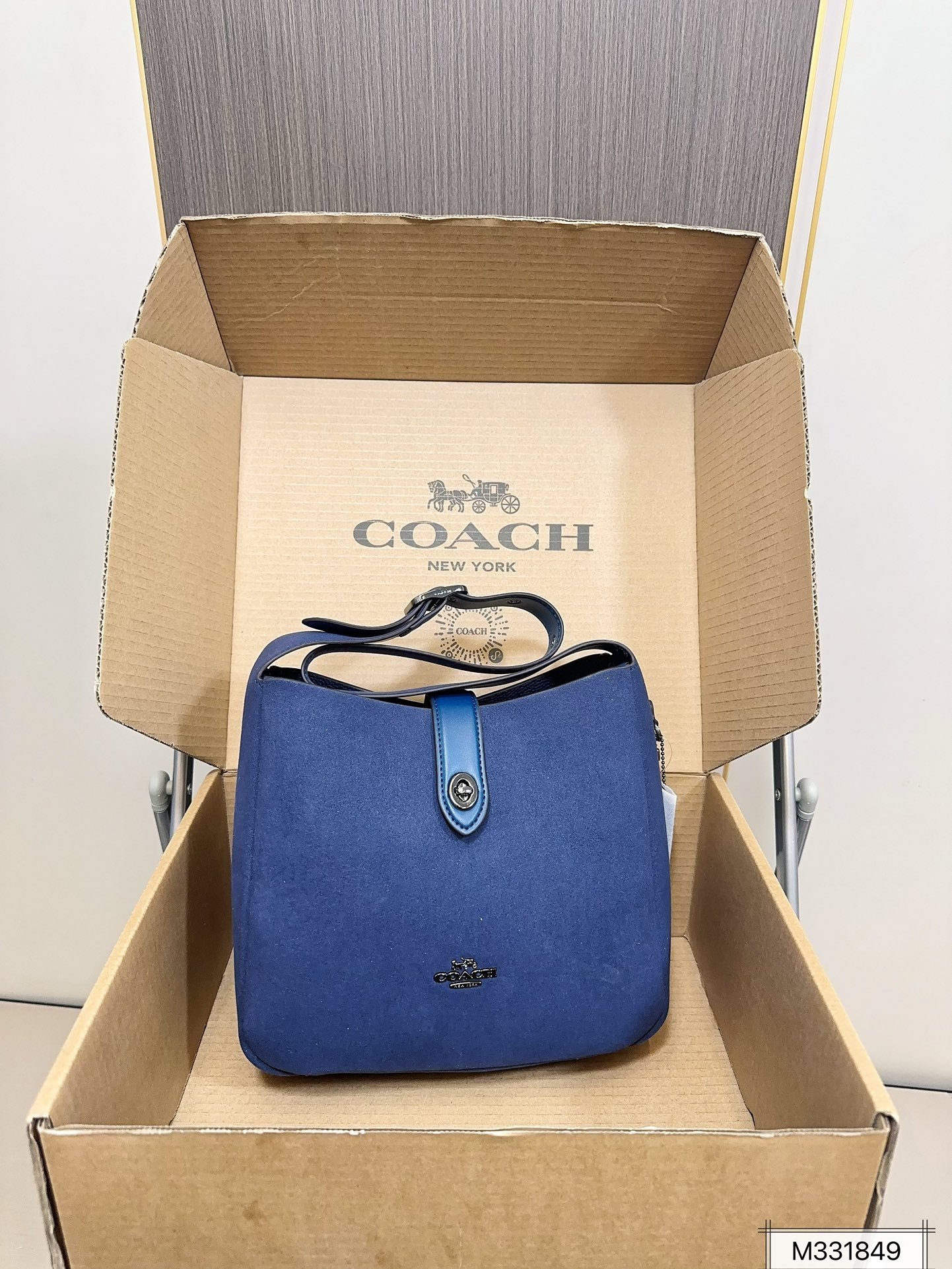 COACH PS3077