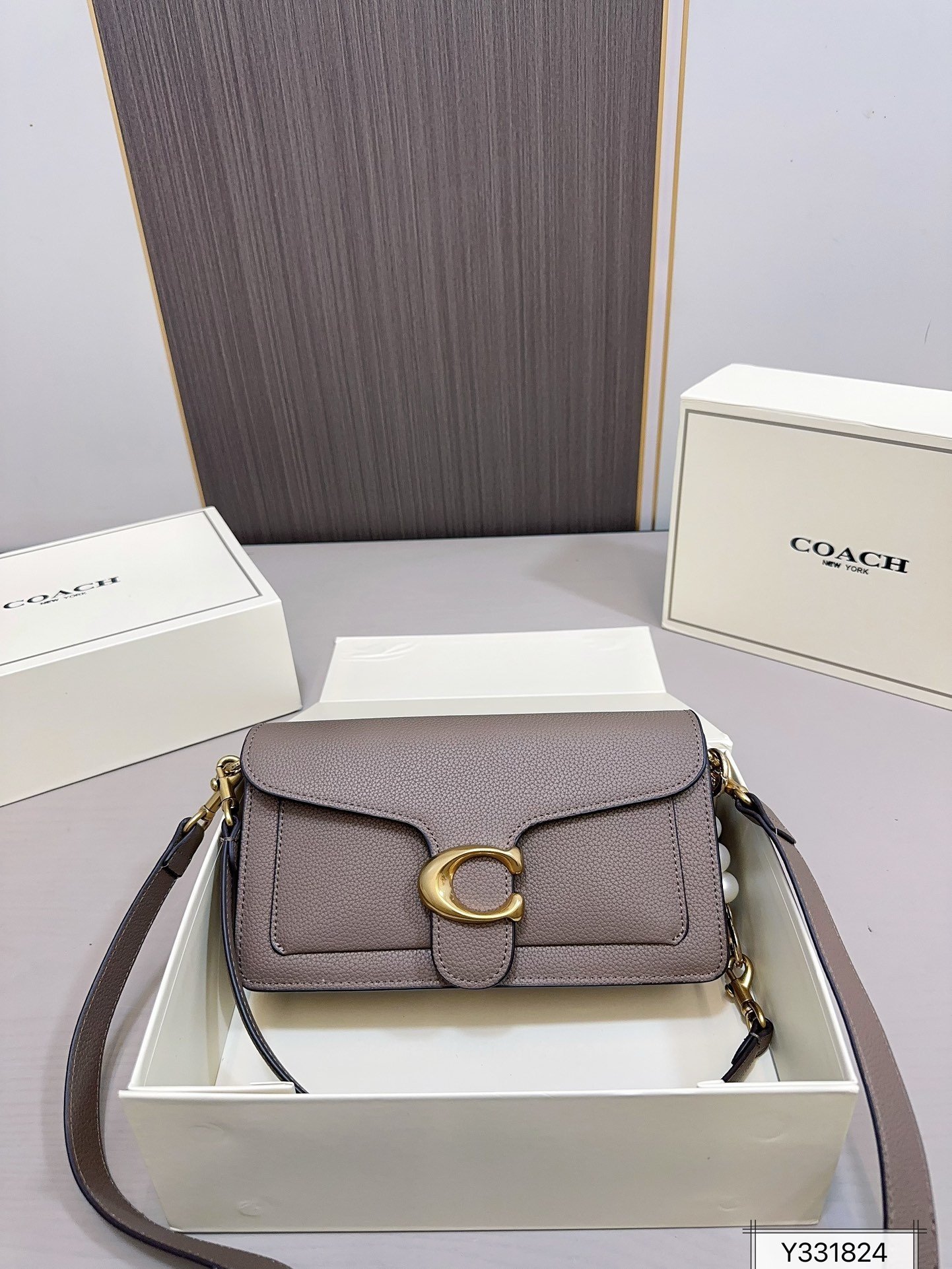COACH PS3226
