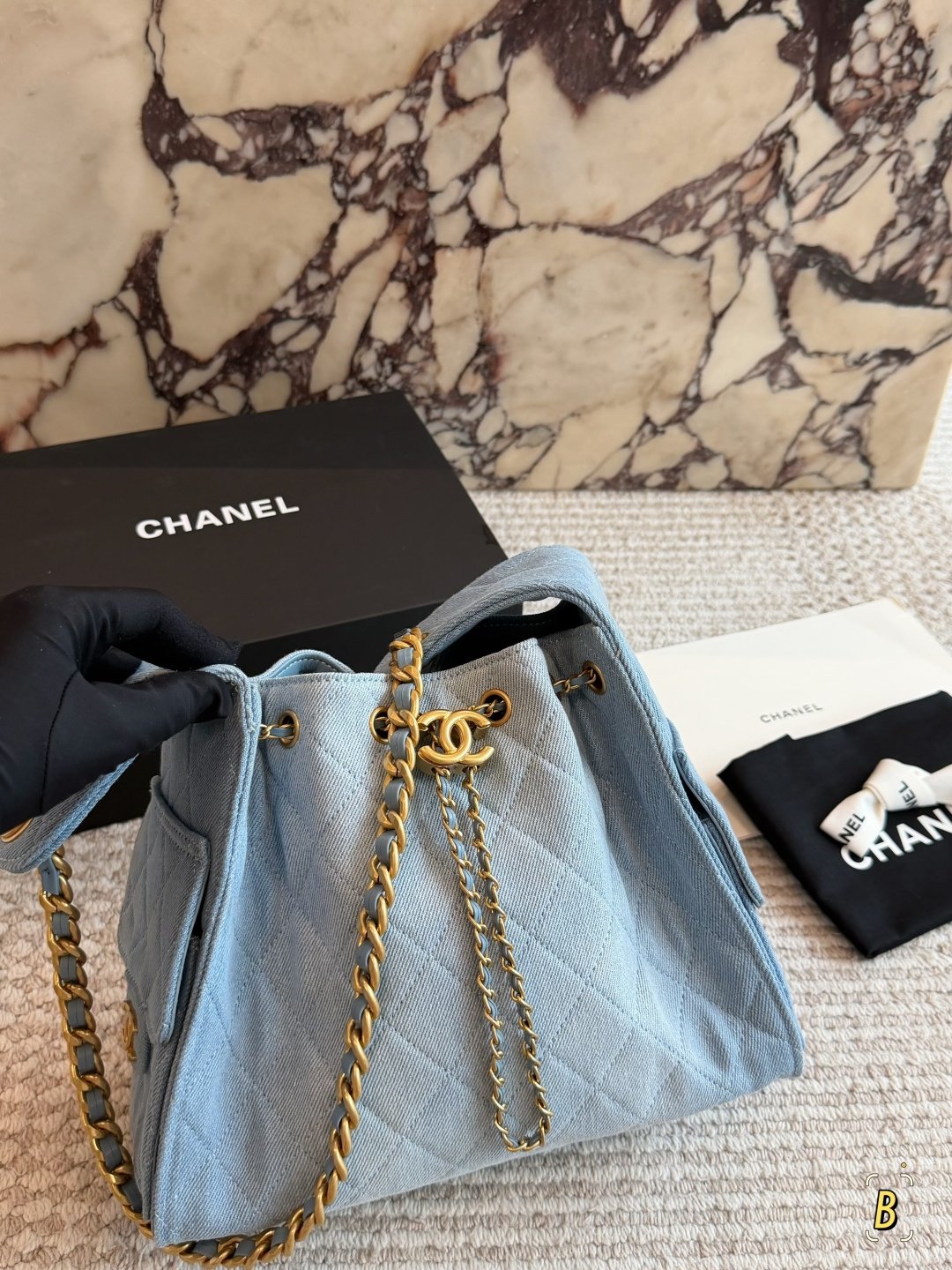 תיק CHANEL