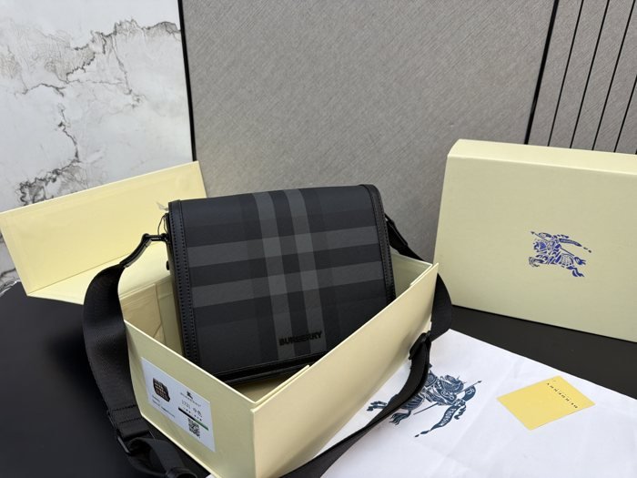 תיק BURBERRY Alfred