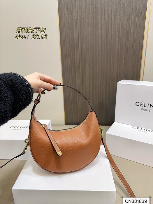 תיק CELINE Lulu