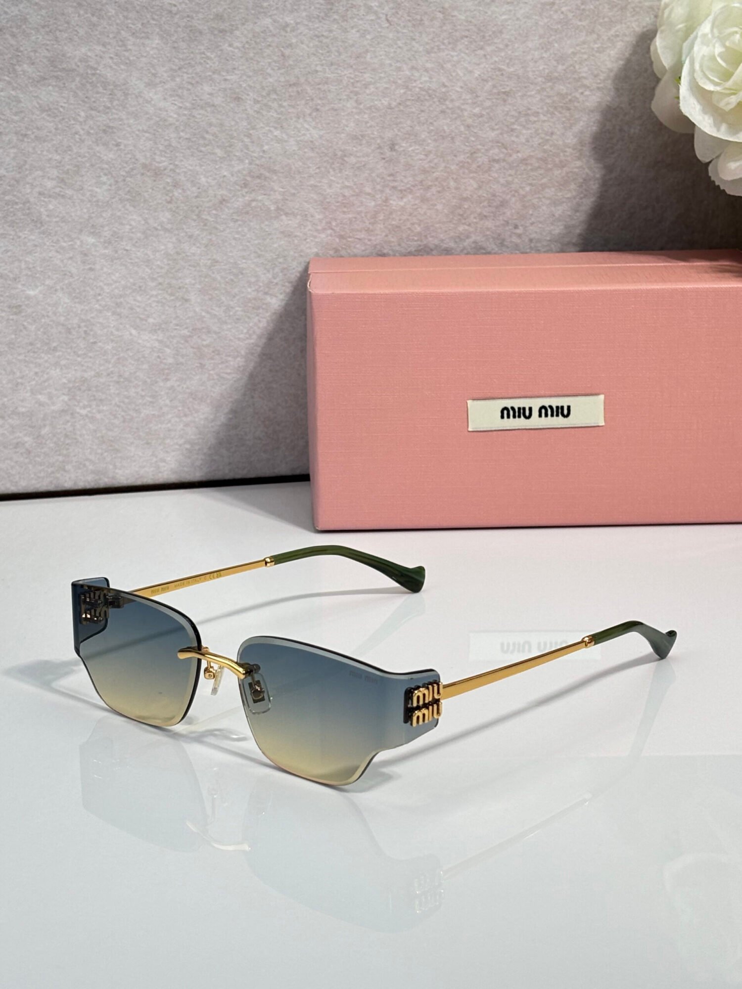 MIU MIU MU 176AV Sunglasses