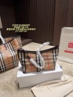 תיק BURBERRY - 图片 2